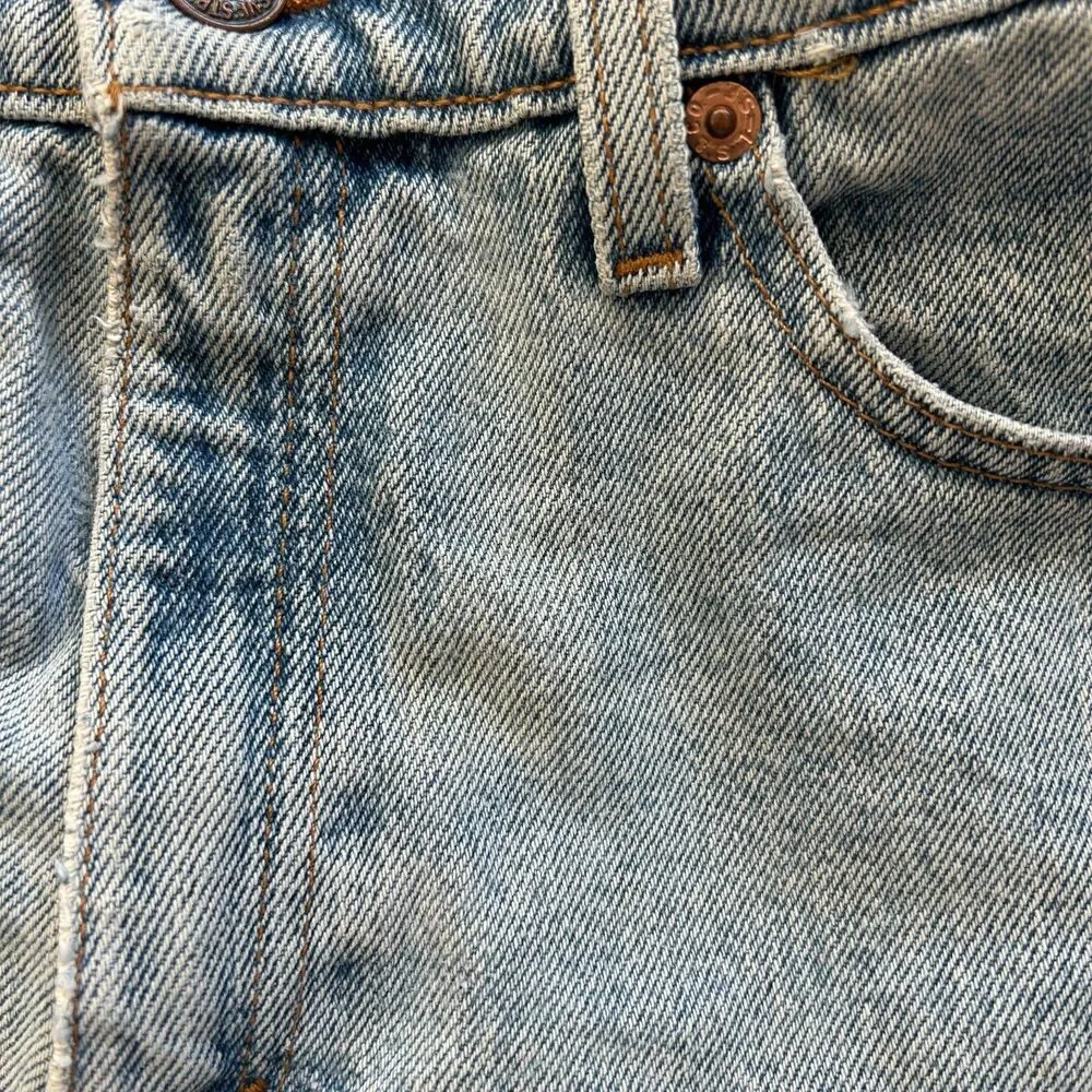 Levis Womens 512 Light Blue Wash Slim Fit Raw Hem Jean Shorts Size 6 Long